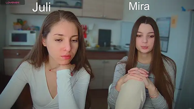 Snapshot of fcjuicy_pussy chatting on 02-24-25, 10:48 fcjuicy pussy online show from 02-24-25, 10:48