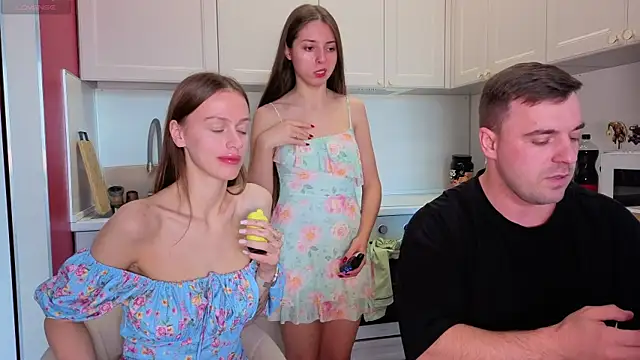 Snapshot of fcjuicy_pussy chatting on 10-07-25, 11:18 fcjuicy pussy online show from 10-07-25, 11:18