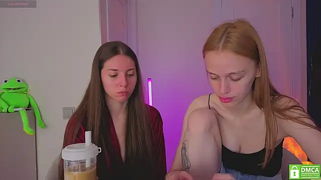 fcjuicy pussy online show from 06-12-26, 05:28