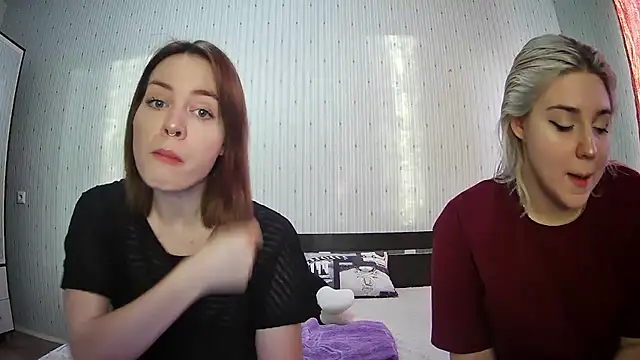 Snapshot of ChrisGirls chatting on 01-30-25, 02:15 ChrisGirls online show from 01-30-25, 02:15