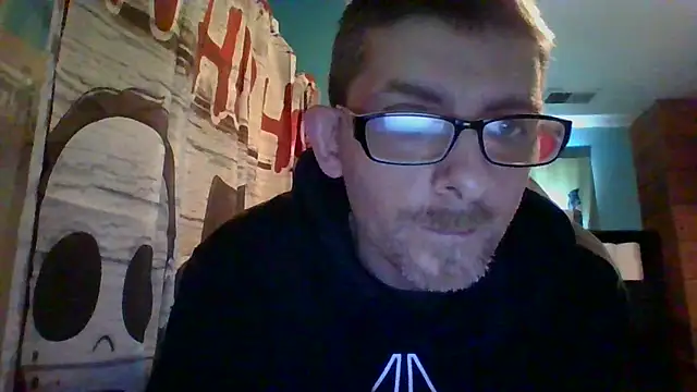 Snapshot of MysteriousFire23 chatting on 01-01-25, 05:00 MysteriousFire23 online show from 01-01-25, 05:00