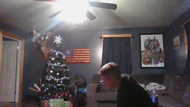 Snapshot of MysteriousFire23 chatting on 02-11-25, 11:12 MysteriousFire23 online show from 02-11-25, 11:12