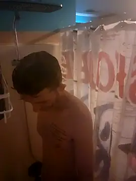 Snapshot of MysteriousFire23 chatting on 12-18-25, 06:25 MysteriousFire23 online show from 12-18-25, 06:25