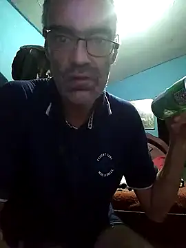 Snapshot of hugosafado333 chatting on 03-23-25, 02:26 hugosafado333 online show from 03-23-25, 02:26