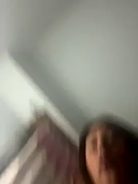 Snapshot of Yerucita chatting on 11-20-25, 04:23 Yerucita online show from 11-20-25, 04:23