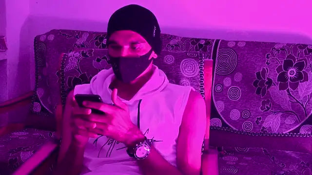 Habibi big b online show from 10-30-25, 05:57