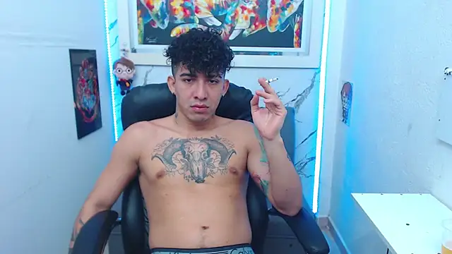 targuerian22 online show from 11-21-25, 12:43