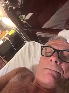 4n4l1zz4m1 online show from 04-11-26, 11:09