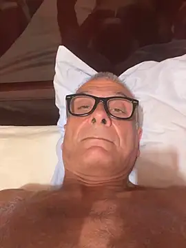 4n4l1zz4m1 online show from 04-29-26, 07:53