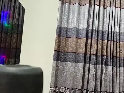 kaityelixa online show from 04-30-26, 05:08