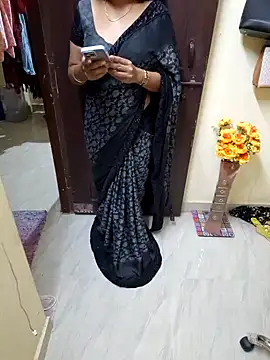 Snapshot of Roja-Telugu777 chatting on 02-03-25, 01:41 Roja-Telugu777 online show from 02-03-25, 01:41