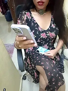 Snapshot of Roja-Telugu777 chatting on 02-07-25, 09:58 Roja-Telugu777 online show from 02-07-25, 09:58