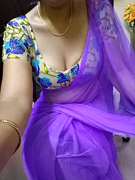 Snapshot of Roja-Telugu777 chatting on 03-06-25, 09:58 Roja-Telugu777 online show from 03-06-25, 09:58