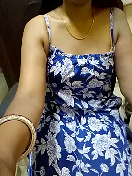 Snapshot of Roja-Telugu777 chatting on 03-22-25, 02:47 Roja-Telugu777 online show from 03-22-25, 02:47