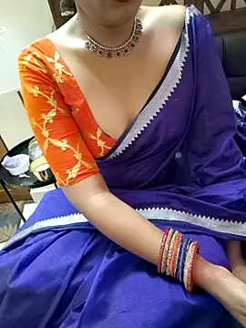 Snapshot of Roja-Telugu777 chatting on 09-23-25, 02:03 Roja-Telugu777 online show from 09-23-25, 02:03