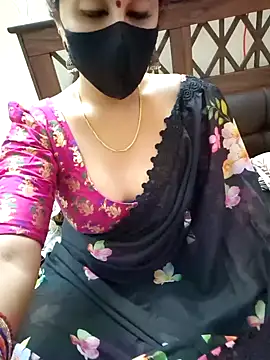 Snapshot of Roja-Telugu777 chatting on 09-26-25, 01:31 Roja-Telugu777 online show from 09-26-25, 01:31