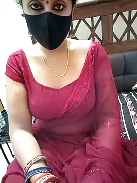 Snapshot of Roja-Telugu777 chatting on 10-08-25, 02:20 Roja-Telugu777 online show from 10-08-25, 02:20