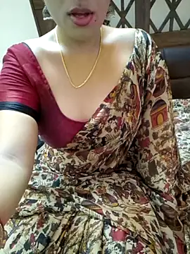 Snapshot of Roja-Telugu777 chatting on 10-10-25, 03:27 Roja-Telugu777 online show from 10-10-25, 03:27