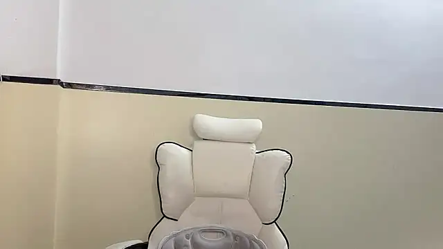 Honey-cici online show from 02-19-25, 07:28