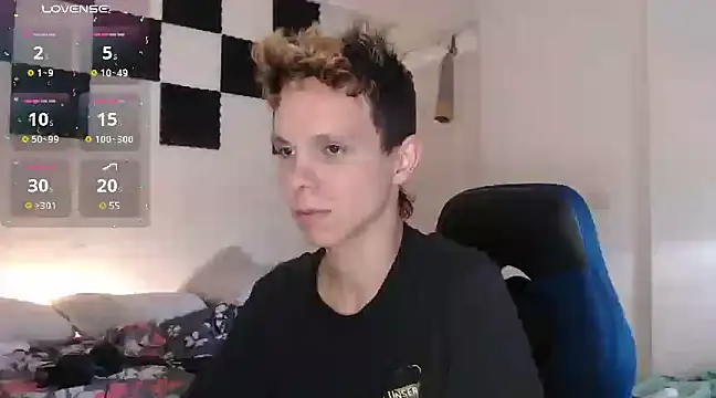 Snapshot of bryamado69 chatting on 02-12-25, 01:27 bryamado69 online show from 02-12-25, 01:27