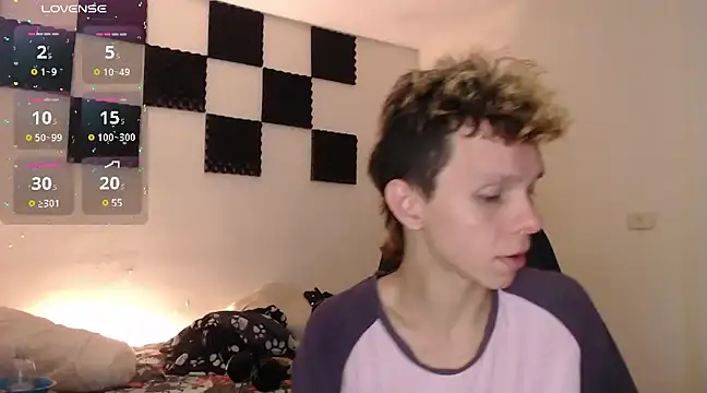 Snapshot of bryamado69 chatting on 02-12-25, 10:37 bryamado69 online show from 02-12-25, 10:37