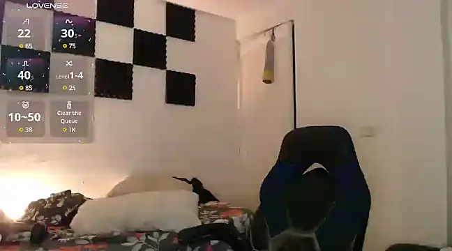 Snapshot of bryamado69 chatting on 02-13-25, 04:32 bryamado69 online show from 02-13-25, 04:32