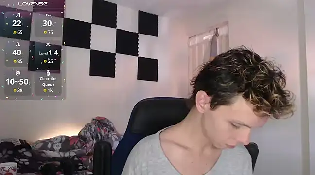 Snapshot of bryamado69 chatting on 02-17-25, 07:31 bryamado69 online show from 02-17-25, 07:31