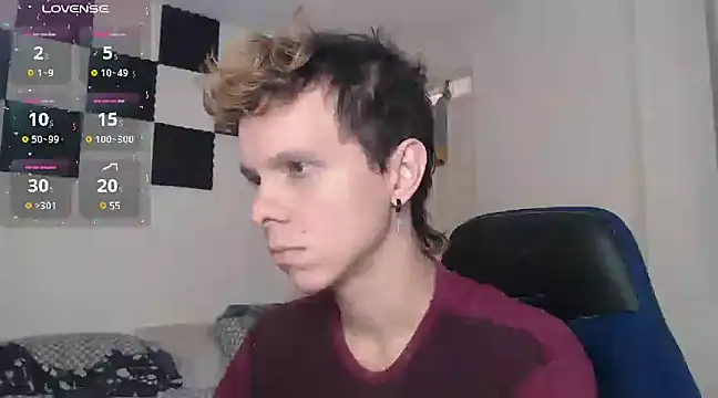 Snapshot of bryamado69 chatting on 03-06-25, 06:48 bryamado69 online show from 03-06-25, 06:48