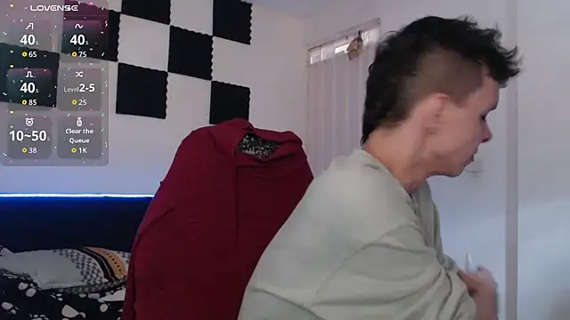 Snapshot of bryamado69 chatting on 11-08-25, 02:50 bryamado69 online show from 11-08-25, 02:50