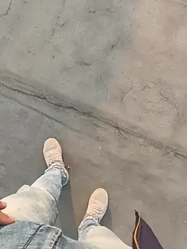 Snapshot of Gururonny07 chatting on 12-12-24, 10:45 Gururonny07 online show from 12-12-24, 10:45