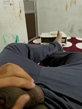 Snapshot of Gururonny07 chatting on 01-05-25, 07:17 Gururonny07 online show from 01-05-25, 07:17