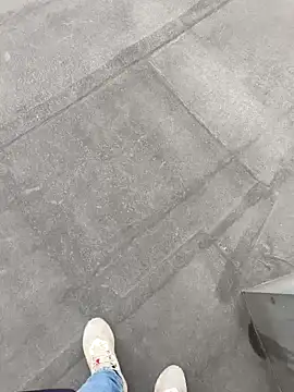 Snapshot of Gururonny07 chatting on 01-07-25, 07:42 Gururonny07 online show from 01-07-25, 07:42