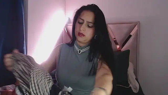 Snapshot of Andrea_Sexx_ chatting on 12-03-24, 04:14 Andrea Sexx  online show from 12-03-24, 04:14