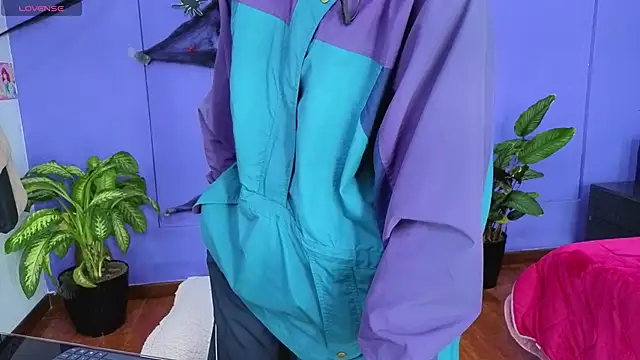  sharlotte777 online show from 11-04-25, 01:54