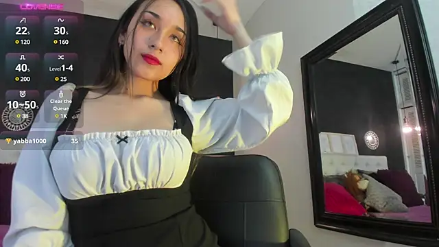 Snapshot of juliieta_love chatting on 12-03-24, 10:07 juliieta love online show from 12-03-24, 10:07