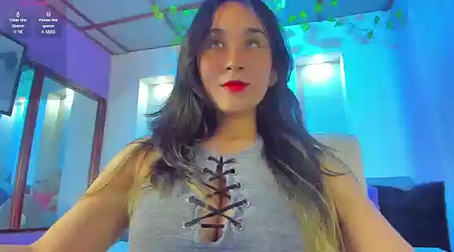 Snapshot of juliieta_love chatting on 02-08-25, 07:59 juliieta love online show from 02-08-25, 07:59
