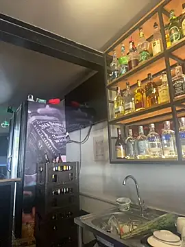 Snapshot of Miaa_coopeer chatting on 12-29-24, 08:15 Miaa coopeer online show from 12-29-24, 08:15