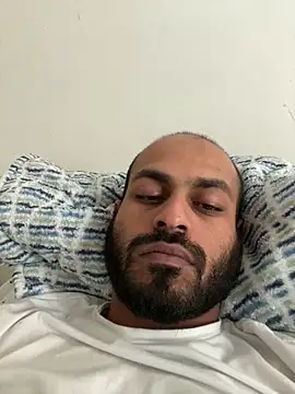 islandvybee55 online show from 01-11-25, 07:59