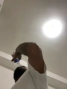 islandvybee55 online show from 03-14-25, 04:43