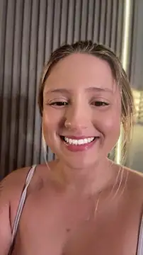 MiaPetit  online show from 04-14-26, 07:42