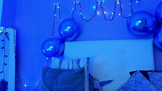 Charlotte11-11 online show from 12-17-25, 02:56