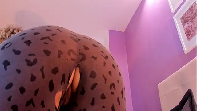 Charlotte11-11 online show from 04-11-26, 04:11