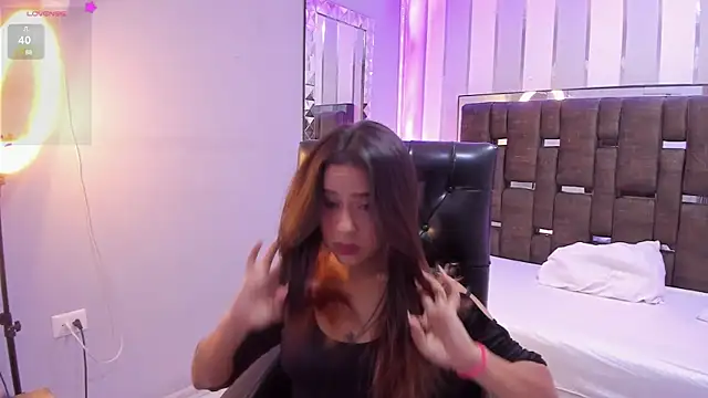 CookiesAndBoots online show from 01-08-25, 05:05