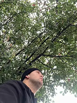 Snapshot of ErPumas126 chatting on 02-14-25, 09:45 ErPumas126 online show from 02-14-25, 09:45