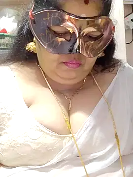 tamilthanushri online show from 10-28-25, 09:57