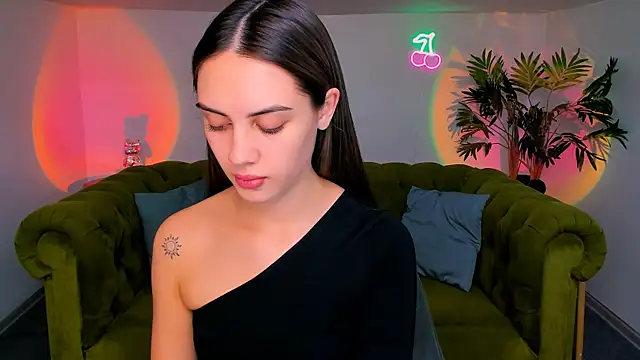  shyy girl online show from 10-13-25, 08:20
