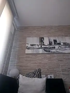 Latiinvenushot online show from 04-20-26, 02:20