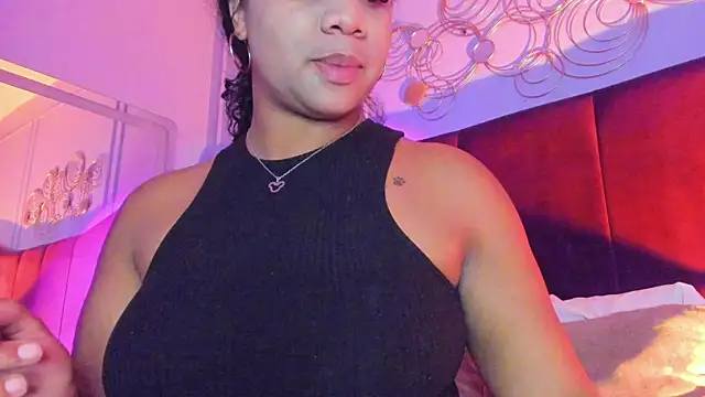 Sofi Fox  online show from 07-22-26, 02:58
