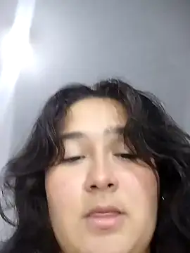 Snapshot of Angely_Rosse chatting on 12-29-24, 03:22 Angely Rosse online show from 12-29-24, 03:22