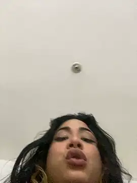 mysteriousgirl20 online show from 01-06-26, 03:49